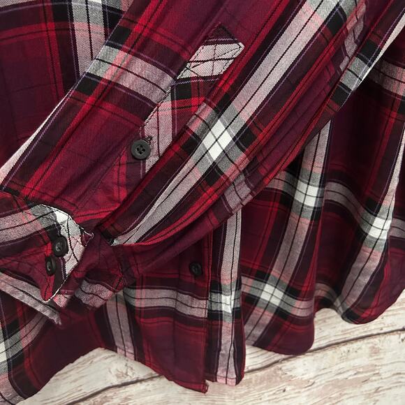 TORRID Red Plaid Twill Button-Up Long Sleeve Shirt Sz 1 - Picture 8 of 8